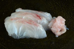 クリックで拡大表示 カワビシャの刺身