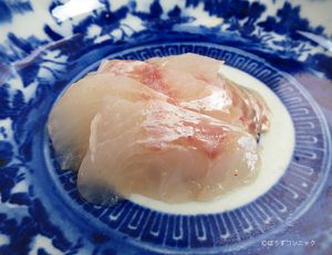 クリックで拡大表示 クルマダイの刺身