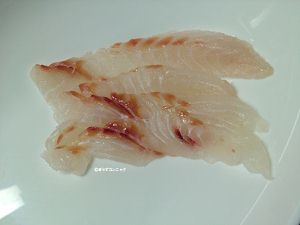 クリックで拡大表示 ヘリダラの刺身