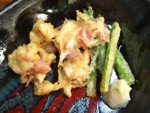 クリックで拡大表示 ウバガイ(ホッキガイ)の天ぷら