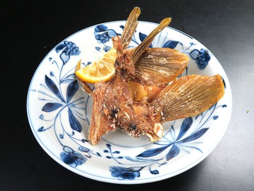 クリックで拡大表示 アオハタの唐揚げ