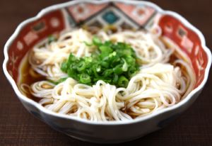 クリックで拡大表示 イズカサゴの塩焼き