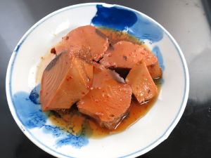 クリックで拡大表示 カツオの角煮