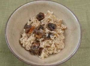 クリックで拡大表示 サルボウの赤貝飯