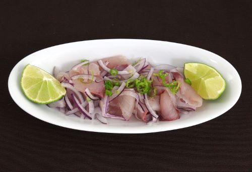 クリックで拡大表示 カンパチのはらもの塩焼き