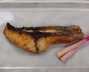 クリックで拡大表示 オナガメジナのバター焼き