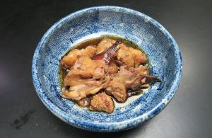 クリックで拡大表示 ダルマオコゼの煮つけ