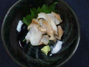 オサガワバイの刺身