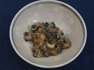 ヒメタニシのみそ煮