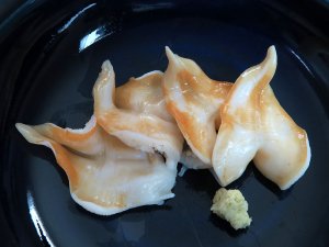エゾイシカゲガイの刺身