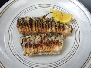 ハマダツの唐揚げ