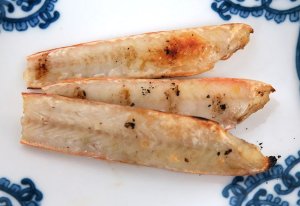 アカタチの干物