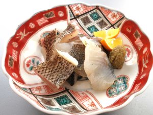 ヒラスズキの焼霜造り