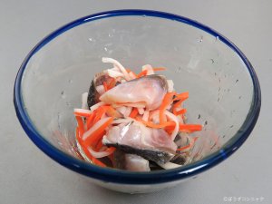 ぼらと大根のだいだい酢のなます