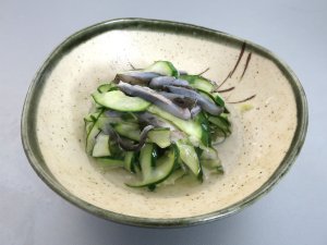 マスノスケの酢の物