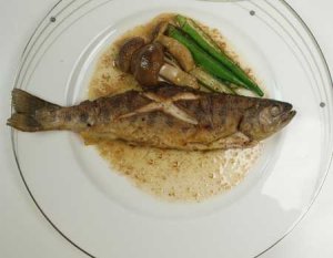 ヤマメのムニエル