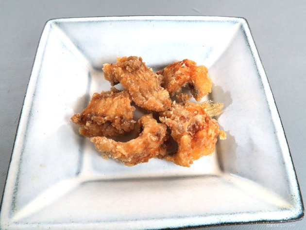 ヘラヤガラの唐揚げ