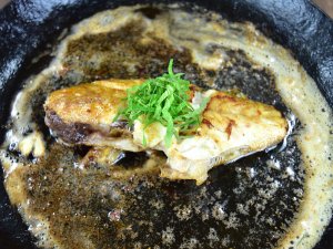 ウマヅラハギのバター焼き