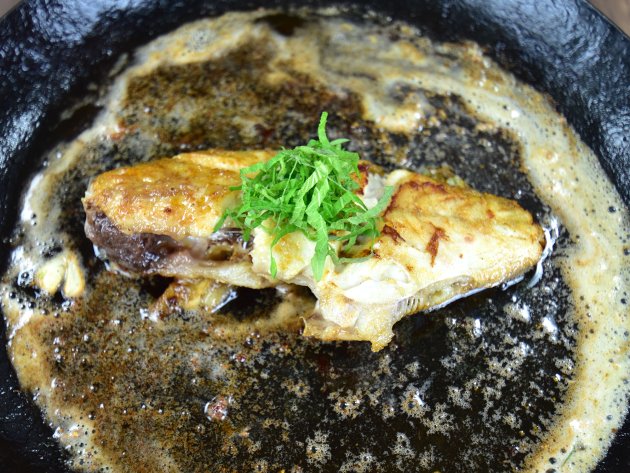 ウマヅラハギのバター焼き