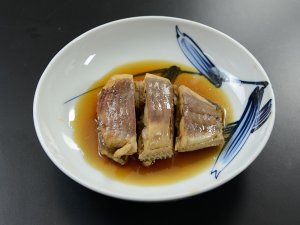 ミヤコテングハギの煮つけ