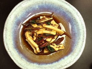 ブドウイカの炒め煮