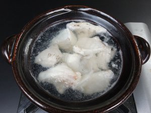 コクハンアラの水炊き