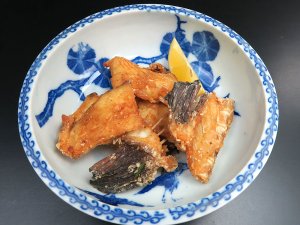 コクハンアラの唐揚げ
