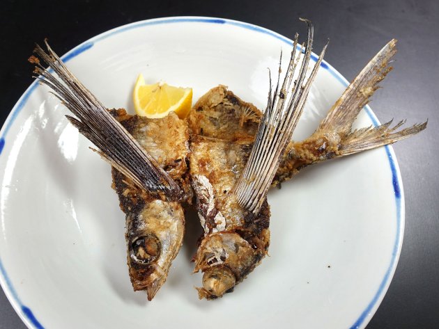 アカトビの唐揚げ