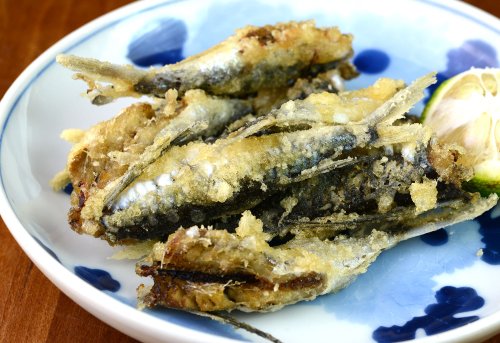 バショウトビウオの唐揚げ