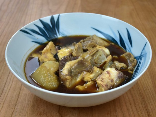 オンデンザメの料理煮つけ