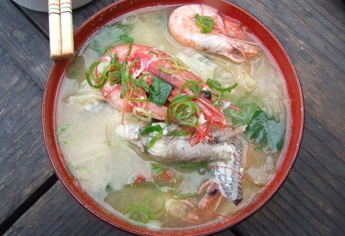 戸田底曳き網のまかない／みそ汁