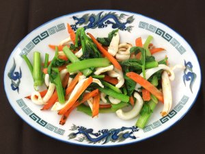 スルメイカと野菜炒め