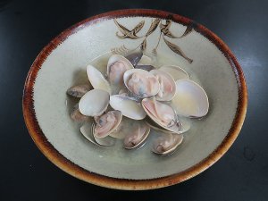 チョウセンハマグリのみそ汁