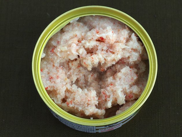 ベニズワイガニの缶詰