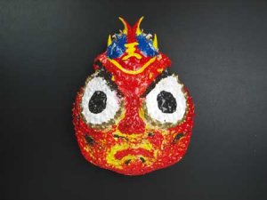タカアシガニの甲羅のお面