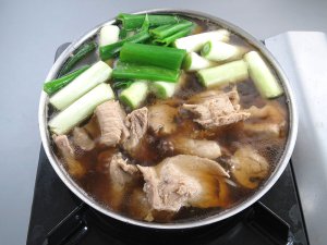 メバチのなぎま汁