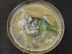 カイワリのみそ汁