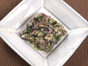 カタクチイワシのみそたたき