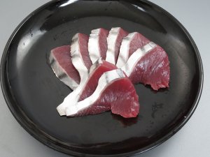 鰹銀皮造り