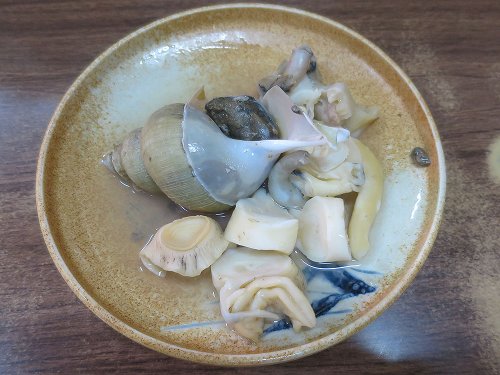 ばい貝の塩ゆで