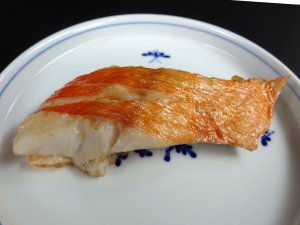 フウセンキンメの塩焼き