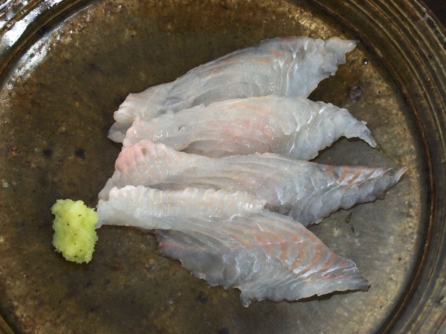 コウライアカシタビラメの刺身