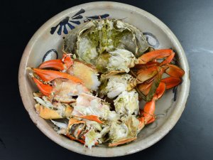 トゲノコギリガザミ雄の塩ゆで