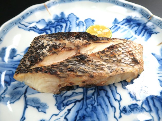 アオチビキの塩焼き
