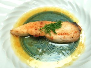 ヒレジロマンザイウオのムニエル