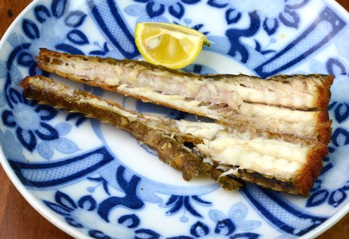 トクビレの素揚げ