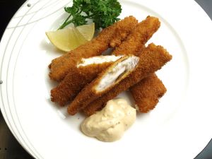 クリックで拡大表示 スズキのフライ