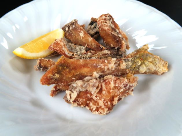 クロホシマンジュウダイの唐揚げ