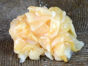 クリックで拡大表示 エゾキンチャクガイのひもの刺身