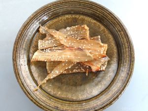 クリックで拡大表示 タチウオのみりん干し